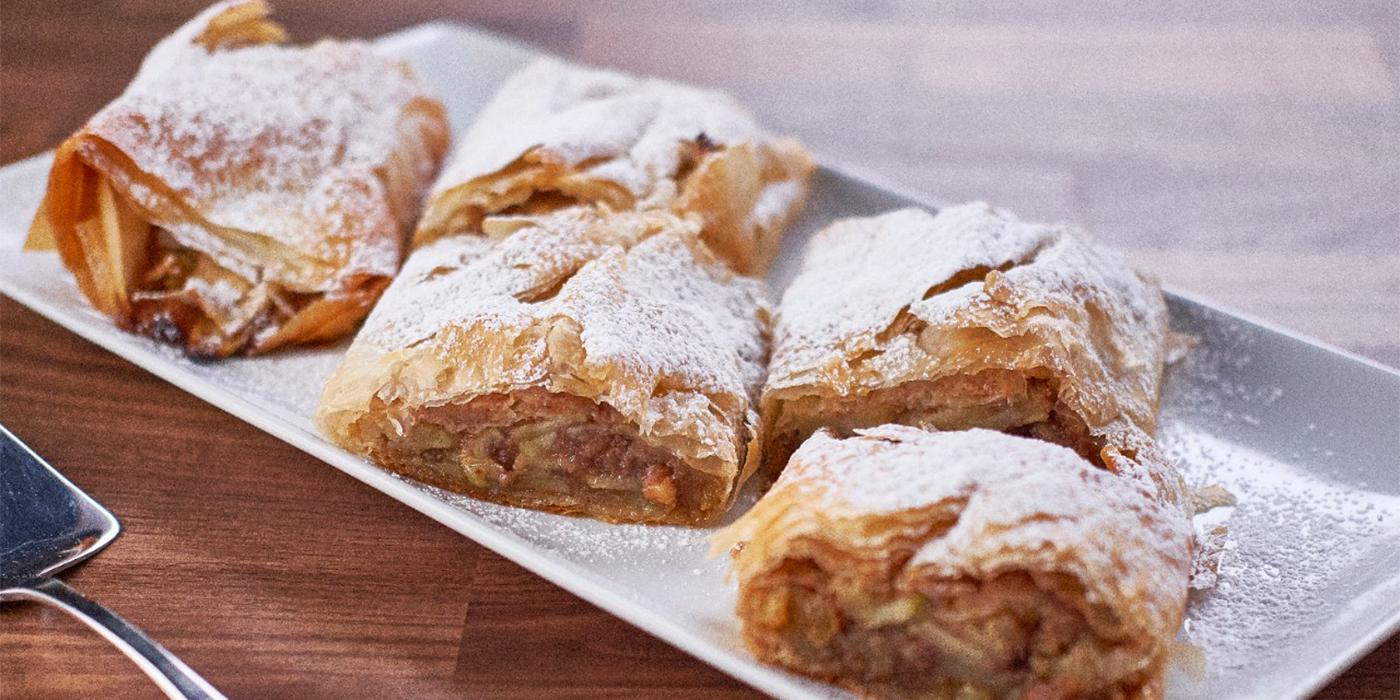 Flaky Apple Strudel