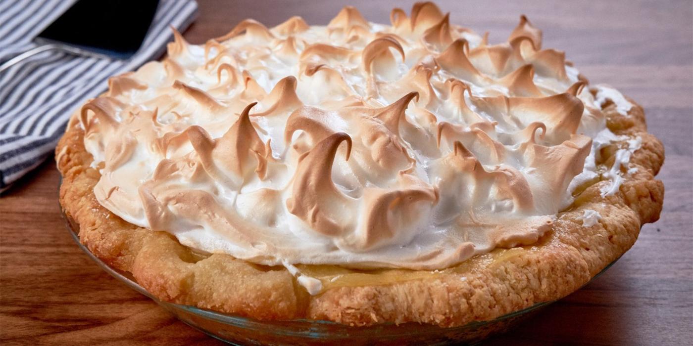 Calamansi Meringue Pie